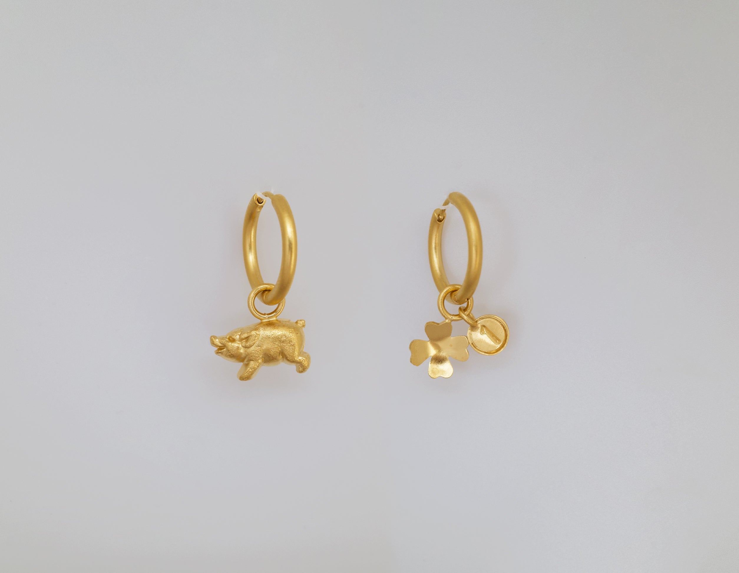 créoles Piggy Grigri dorées