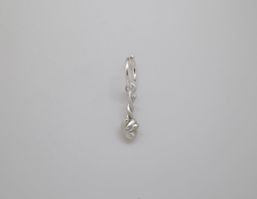 créole Finger Crossed