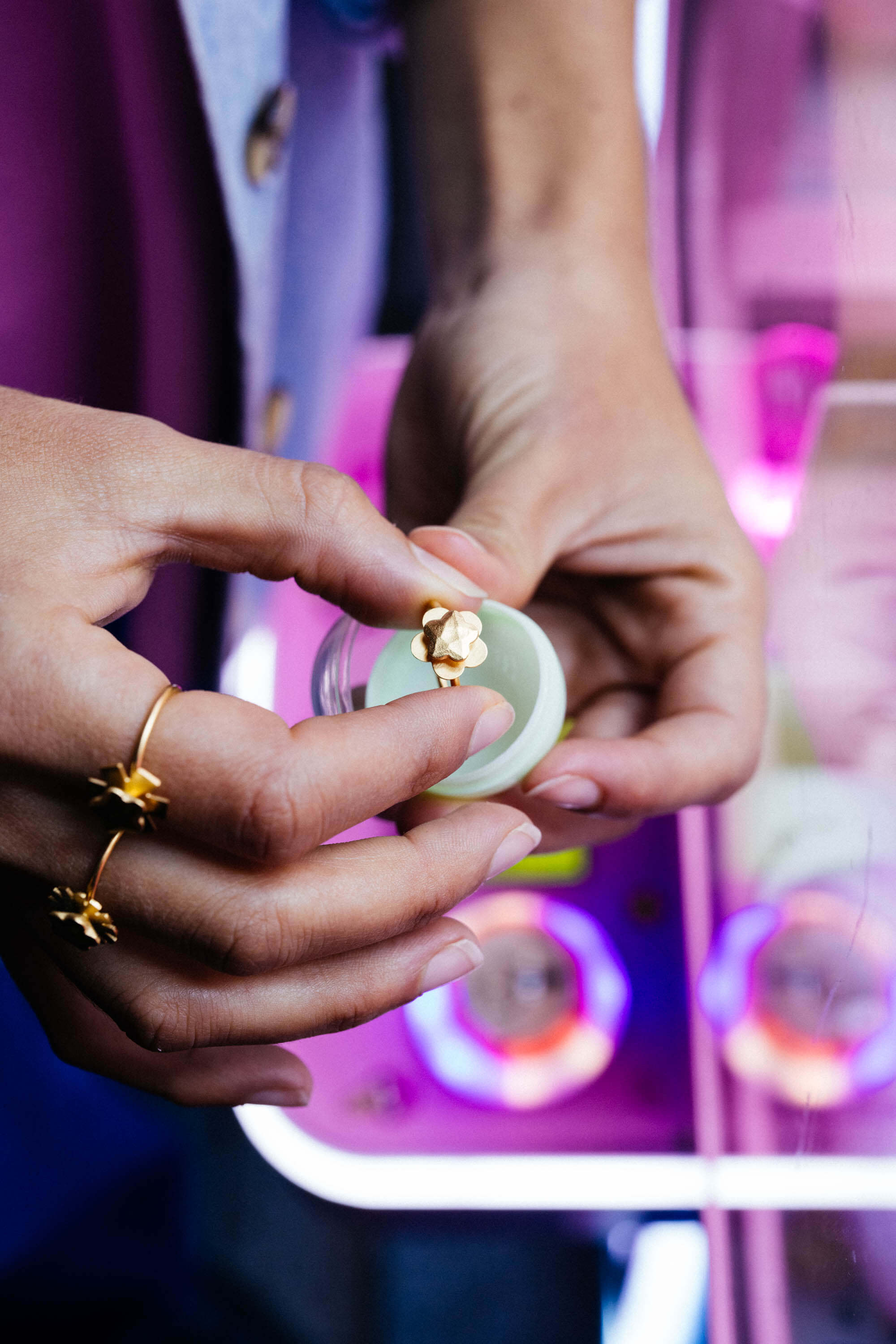 bague Surprise Fleur dorée