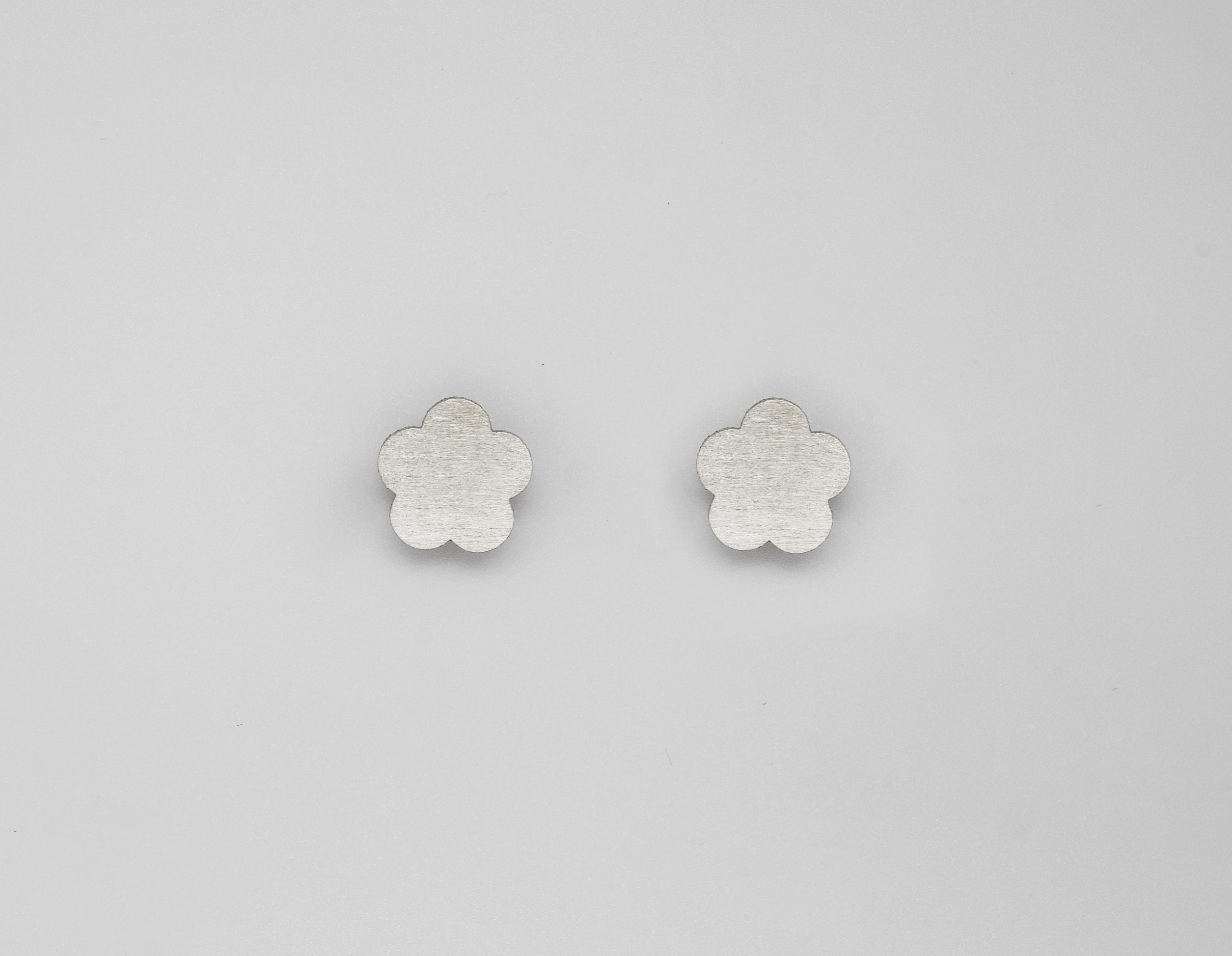 puces Surprise Fleurs argentées